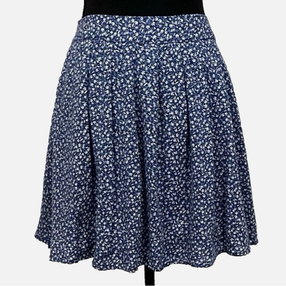 Old Navy Medium Blue Floral Skater Skirt
